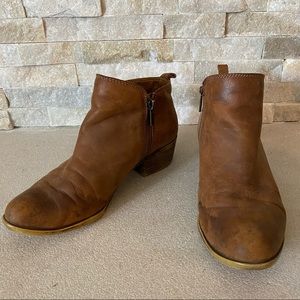 Lucky Brand Brown Leather Ankle Booties (Size 9) - Very Worn